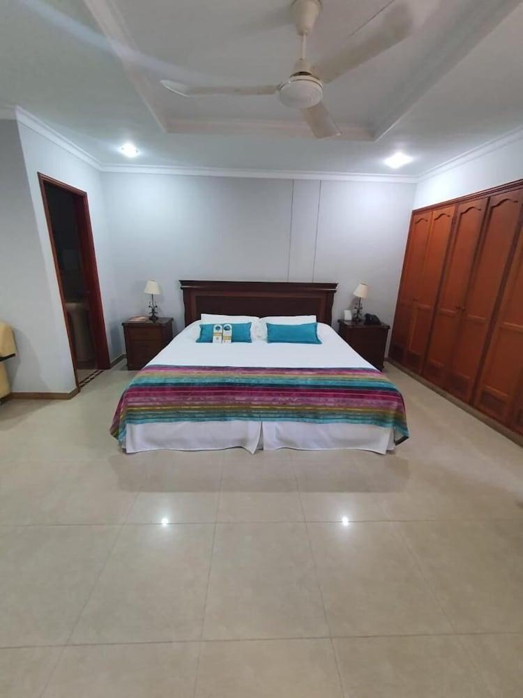 Hotel Costa Bonita Monteria Luaran gambar
