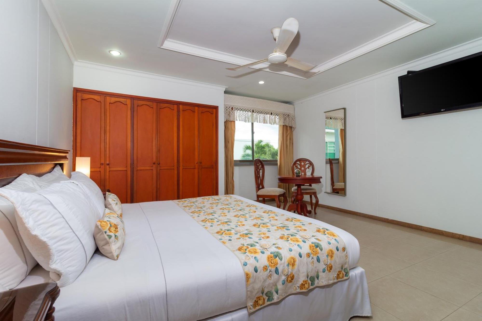 Hotel Costa Bonita Monteria Luaran gambar
